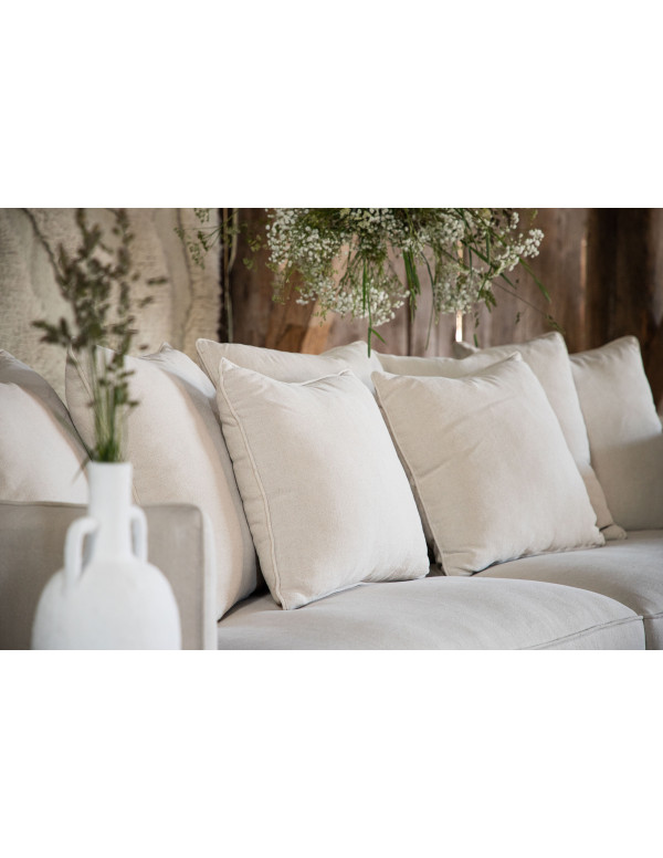 Trivietė Sofa Skelgeskaren